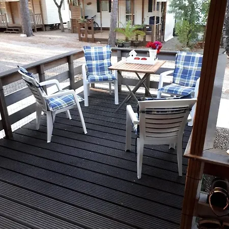 شاليه Harbers Zonvakanties Met Airco Lei Suves Sur Argens روكبرون-سور-أرجينس