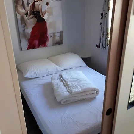 Harbers Zonvakanties Met Airco Lei Suves Sur Argens شاليه *